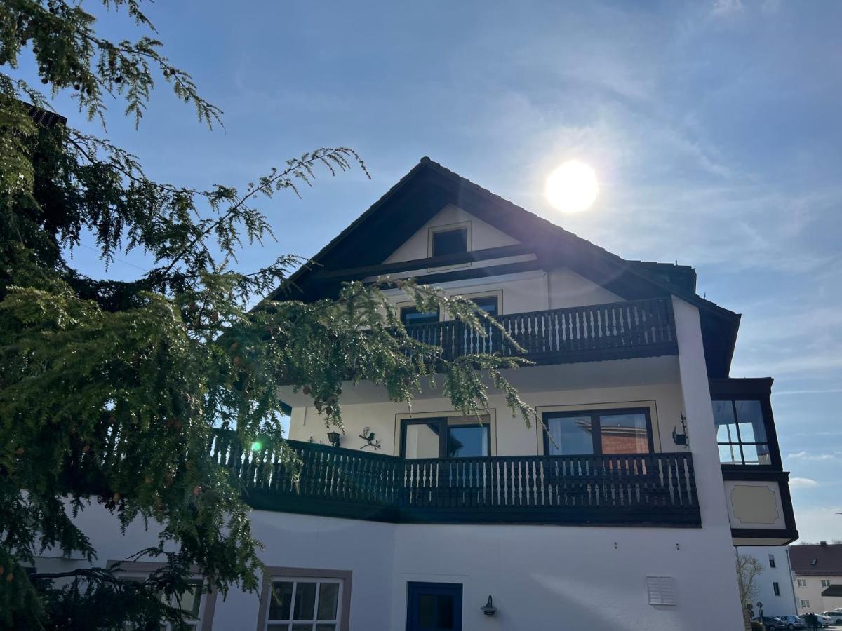 Aparthotel Parsberg Lferstl Exteriér fotografie